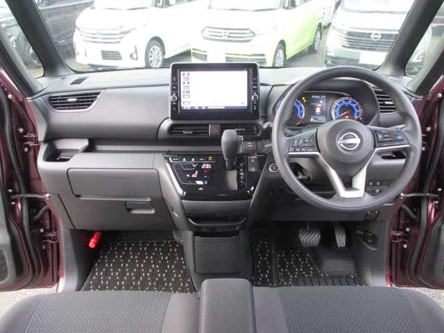 ルークス ６６０　ハイウェイスターＸ　プロパイロット　エディション　アラウンドビューモニター・ドライブレコー　左右パワースライドドア　アイドリング　イモビ　パノラマモニター　助手席エアバッグ　衝突軽減ブレーキ　ＰＷ　ナビ＆ＴＶ　１セグ　ＬＥＤヘッドライト　ＬＤＷ　スマートキー　ＥＴＣ　ドライブレコーダー　ＰＳ（3枚目）