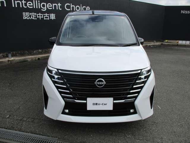 セレナ ２．０　ハイウェイスターＶ　アラウンドビューモニター・ドライブレコー　Ｗ電動スライド　レーダークルコン　レーンアシスト　ＬＥＤランプ　盗難防止システム　ＥＴＣ装備　カーテンエアバッグ　アルミホイール　キーフリー　メモリ－ナビ　ナビＴＶ　エアコン　ドラレコ　ワンセグＴＶ（49枚目）