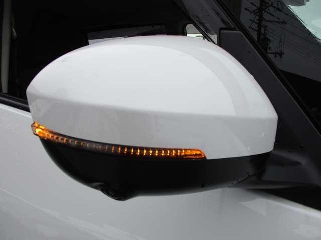 セレナ ２．０　ハイウェイスターＶ　アラウンドビューモニター・ドライブレコー　地上デジタル　ＬＫＡ　追従クルーズ　アイドリングＳ　スマートキー＆プッシュスタート　両側自動ドア　３列シート　Ｂカメラ　ＥＴＣ装備　ドラレコ　エアコン　ＡＢＳ（21枚目）