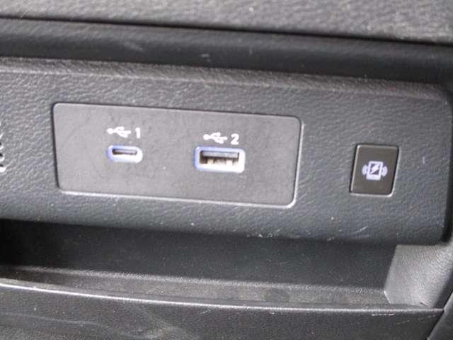 セレナ ２．０　ＸＶ　アラウンドビューモニター・ドライブレコー　両側オートスライドドア　ドライブレコーダー　ＬＥＤヘッドランプ　インテリジェントキー　ＡＢＳ　アダクティブクルーズコントロール　レーンキープアシスト　ＥＴＣ（14枚目）