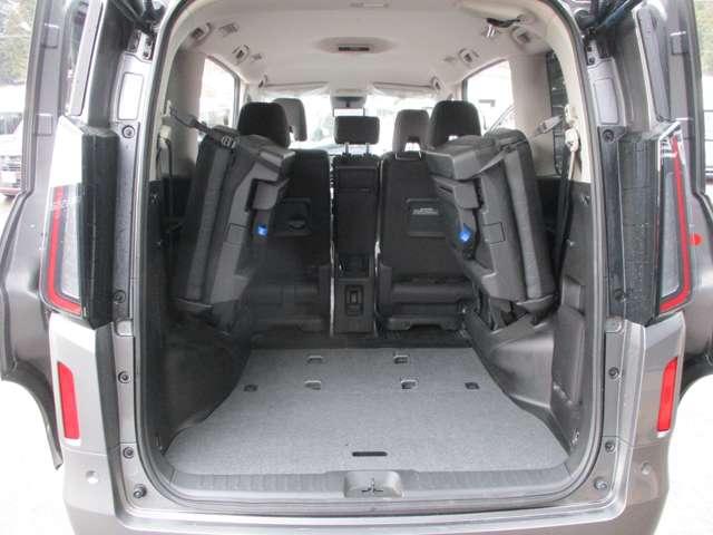 セレナ ２．０　ＸＶ　アラウンドビューモニター・ドライブレコー　両側オートスライドドア　ドライブレコーダー　ＬＥＤヘッドランプ　インテリジェントキー　ＡＢＳ　アダクティブクルーズコントロール　レーンキープアシスト　ＥＴＣ（40枚目）