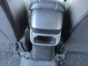センターアームレスト小物入れボックスあります。