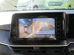 アラウンドビューモニター！空から見下ろしているかのような映像を映し出します。駐車時には安心ですよね♪ 5