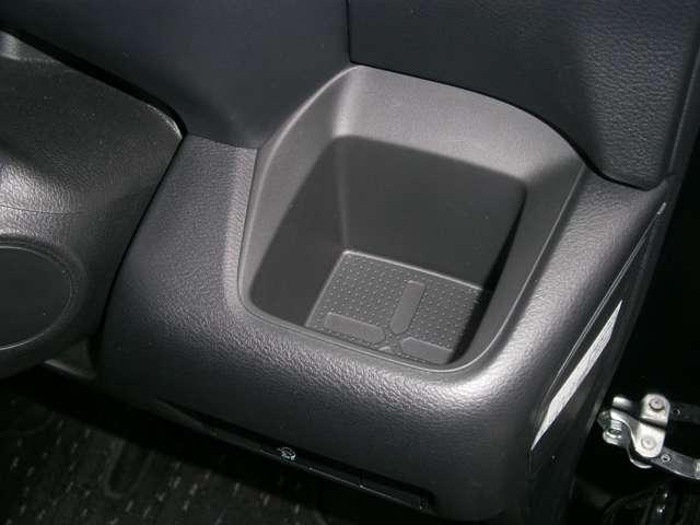 ルークス ６６０　ハイウェイスターＸ　プロパイロット　エディション　４ＷＤ　ドラレコ・ＥＴＣ　盗難防止システム　追突防止装置　全方位モニター　ドライブレコーダー　ハンズフリー両側電動ドア　ＬＥＤライト　インテリキー　追従クルコン　アルミホイール　レーンアシスト　ＥＴＣ　キーフリー　ＡＢＳ（19枚目）