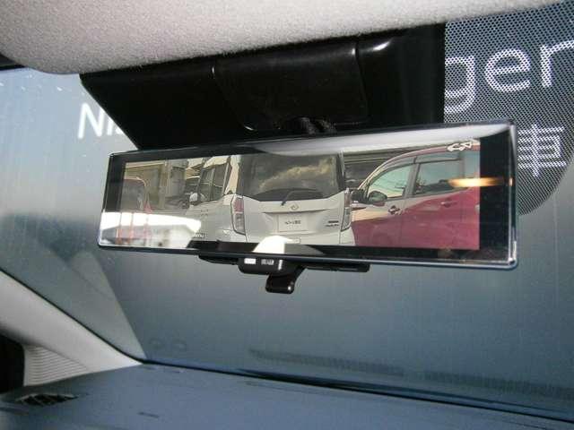 ノート 1.2 X FOUR 4WD ドラレコ・ETC・プロパイロット エアB PW インテリジェントキ- 4WD ETC ドラレコ バックカメラ アイドリングストップ ABS 盗難防止システム オートエアコン サイドエアバッグ 元試乗車 メモリーナビ ナビ&TV(10枚目)
