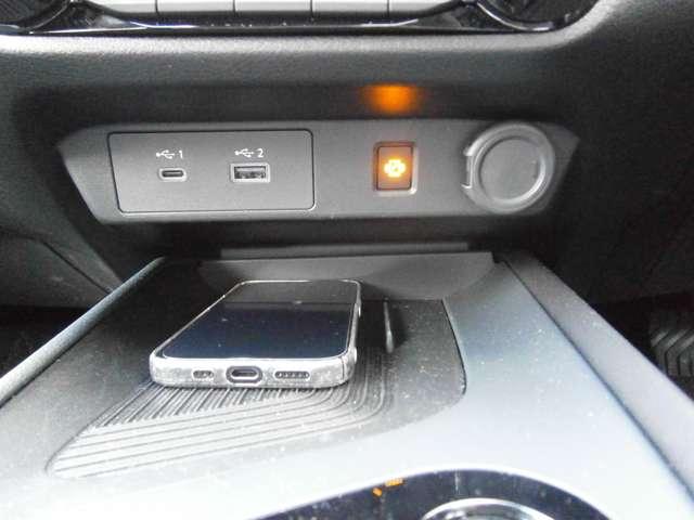 ノート 1.2 X FOUR 4WD ドラレコ・ETC・プロパイロット エアB PW インテリジェントキ- 4WD ETC ドラレコ バックカメラ アイドリングストップ ABS 盗難防止システム オートエアコン サイドエアバッグ 元試乗車 メモリーナビ ナビ&TV(12枚目)