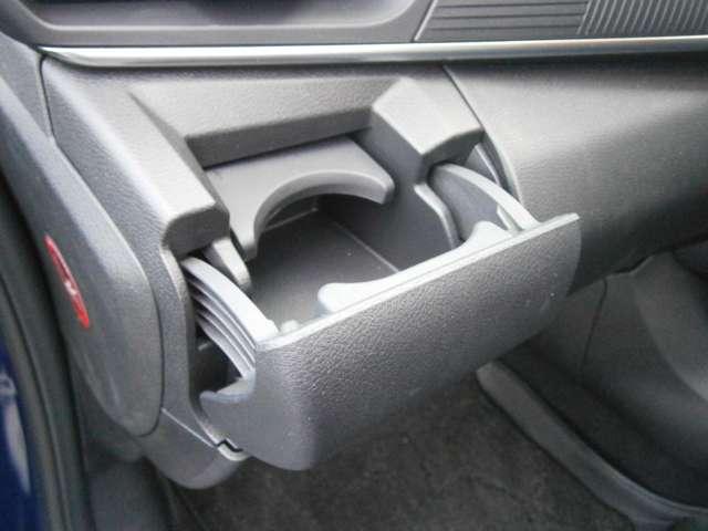 ノート 1.2 X FOUR 4WD ドラレコ・ETC・プロパイロット エアB PW インテリジェントキ- 4WD ETC ドラレコ バックカメラ アイドリングストップ ABS 盗難防止システム オートエアコン サイドエアバッグ 元試乗車 メモリーナビ ナビ&TV(16枚目)