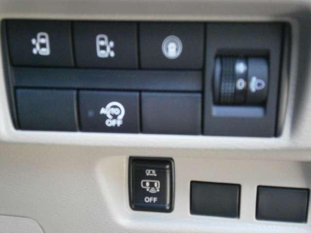 ルークス ６６０　Ｘターボ　ドラレコ・ＥＴＣ・両側オートスライド　ＥＴＣ付き　アラウンドビューモニタ　カーテンエアバック　両側電動スライドドア　車線逸脱警報装置　スマートキープッシュスタート　Ｗエアバック　ドラレコ　盗難防止システム　アイドリングストップ（9枚目）