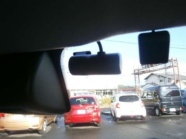 ルークス ６６０　Ｘターボ　ドラレコ・ＥＴＣ・両側オートスライド　ＥＴＣ付き　アラウンドビューモニタ　カーテンエアバック　両側電動スライドドア　車線逸脱警報装置　スマートキープッシュスタート　Ｗエアバック　ドラレコ　盗難防止システム　アイドリングストップ（14枚目）