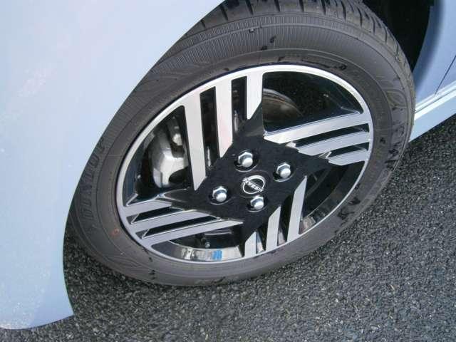 デイズ 660 ハイウェイスターX プロパイロット エディション ドラレコ・プロパイロット・アラウンドビュ スマートキー&プッシュスタート レーダークルーズ 盗難防止装置 アイドリングストップ LKAS ドラレコ パワーステアリング オートエアコン Bカメラ ワンセグ メモリーナビゲーション パワーウィンド(3枚目)