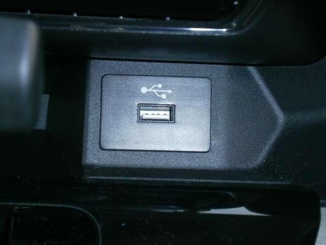 ルークス ６６０　Ｘ　４ＷＤ　ＥＴＣ・アラウンドビューモニター　エマブレ　全方位モニター　ワンオーナー　アルミホイール　４ＷＤ　ＥＴＣ　アイドリングストップ　スマートキー　キーレス　オートエアコン　運転席エアバック　バックカメラ　パワーウィンドウ（13枚目）