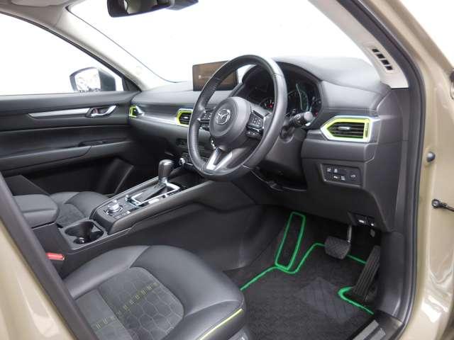 ＣＸ－５ ２．２　ＸＤ　フィールド　ジャーニー　ディーゼルターボ　４Ｗ　認定ユーカ―・ＥＴＣ車載器・ＡＷＤ・３６０°ビュ（3枚目）