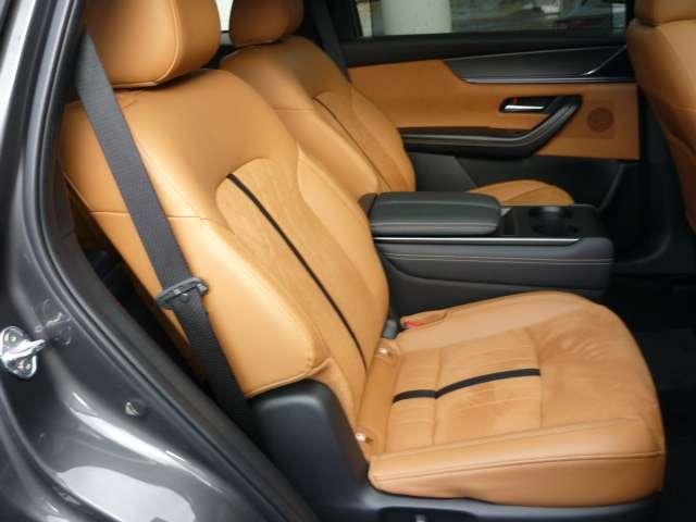 CX-80 3.3 XDハイブリッド プレミアム スポーツ ディーゼルタ 弊社新車試乗車UP AWD(12枚目)