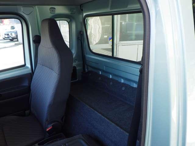 スーパーキャリイ X CDプレーヤー 衝突被害軽減ブレーキ 4WD パワーウィンドウ キーレスエントリー エアコン フォグランプ リヤゲートチェーン 運転席助手席エアバック ABS(27枚目)