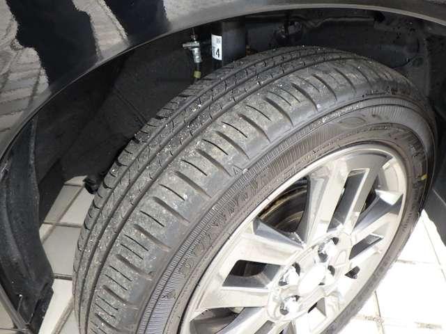 デリカミニ G プレミアム 元試乗車 メモリーナビ 全方位モニター ETC2.0 マイパイロット 衝突被害軽減ブレーキ 踏み間違い防止装置 パーキングセンサー 両側電動スライドドア デジタルルームミラー シートヒーター(22枚目)