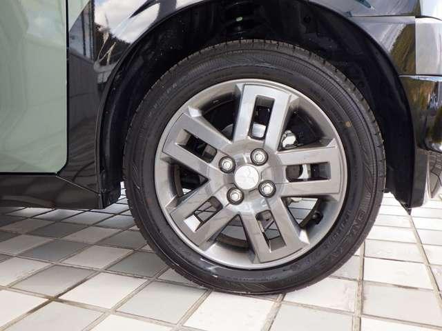 デリカミニ G プレミアム 元試乗車 メモリーナビ 全方位モニター ETC2.0 マイパイロット 衝突被害軽減ブレーキ 踏み間違い防止装置 パーキングセンサー 両側電動スライドドア デジタルルームミラー シートヒーター(23枚目)