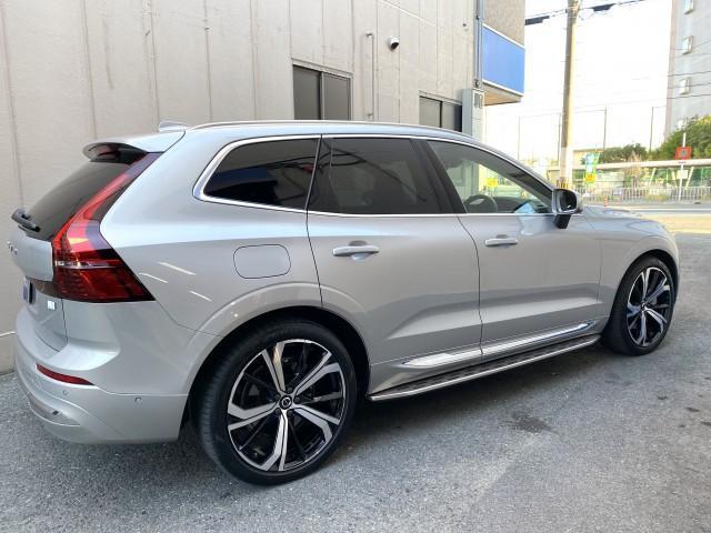 XC60 リチャージ PHV T8 AWD インスクリプション Bowers&Wilkinsプレミアムサウンド・パノラマガラスサンルーフ・エアサス・純正Rデザイン21インチアルミホイール(8枚目)