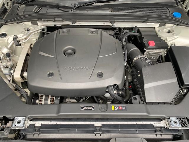 V60 T5 インスクリプション スタイリングPKG パノラマガラスサンルーフ(12枚目)