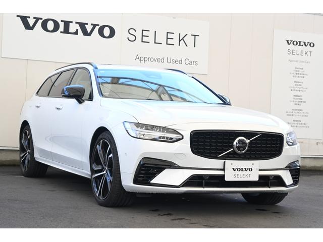 Ｖ９０ リチャージアルティメトＴ８ＡＷＤプラグインハイブリド　弊社デモカー　パノラマサンルーフ　Ｂ＆Ｗプレミアムサウンド　電子制御リア・エアサスペンション　新車保証継承お渡し（令和１０年５月迄）（4枚目）