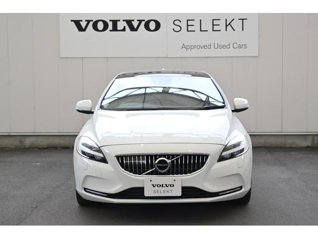 Ｖ４０ Ｔ３　クラシックエディション　弊社下取車　黒革シート　パノラマルーフ　シートヒーター　ハーマンカードン　１年保証（6枚目）