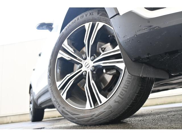 ＸＣ４０ Ｂ４　ＡＷＤ　インスクリプション　認定中古車　ワンオーナー　白革シート　３６０°ビューカメラ　シートヒーター　ステアリングヒーター　令和８年９月新車保証（38枚目）