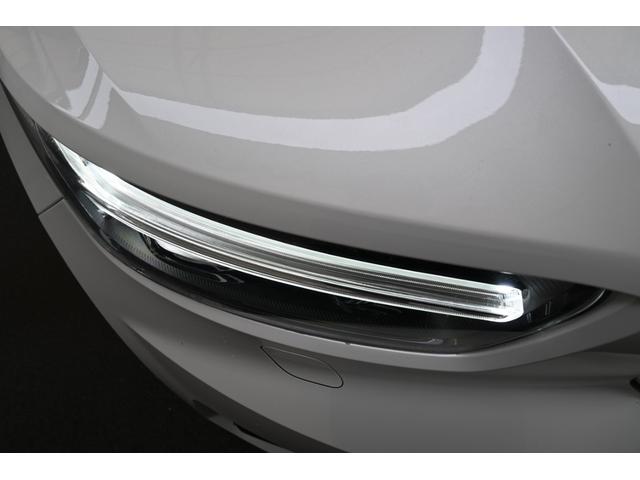 ＸＣ４０ Ｂ４　ＡＷＤ　インスクリプション　認定中古車　ワンオーナー　白革シート　３６０°ビューカメラ　シートヒーター　ステアリングヒーター　令和８年９月新車保証（39枚目）