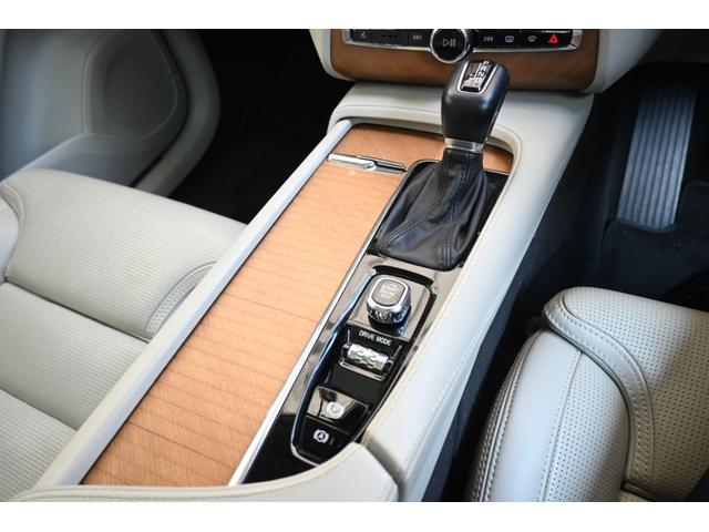 ＸＣ９０ Ｄ５　ＡＷＤ　インスクリプション　パノラマサンルーフ　白革シート　ハーマンカードン　シートヒーター　ステアリングヒーター　シートベンチレーション　１年保証（27枚目）