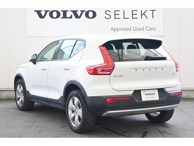 ＸＣ４０ Ｂ４　モメンタム　認定中古車　ワンオーナー　シートヒーター　ステアリングヒーター　社外ドラレコ（前後）　３６０°ビューカメラ　令和８年９月迄新車保証（11枚目）