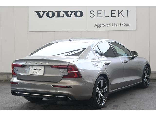 Ｓ６０ Ｔ５　Ｉｎｓｃｒｉｐｔｉｏｎ　認定中古車　ワンオーナー　サンルーフ　茶革シート　ハーマンカードン　　　シートヒーター　シートベンチレーション　ステアリングヒーター　１年保証（9枚目）