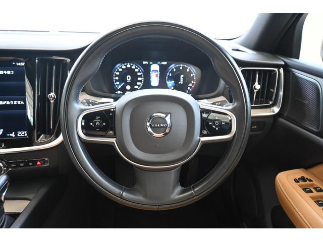 Ｓ６０ Ｔ５　Ｉｎｓｃｒｉｐｔｉｏｎ　認定中古車　ワンオーナー　サンルーフ　茶革シート　ハーマンカードン　　　シートヒーター　シートベンチレーション　ステアリングヒーター　１年保証（15枚目）