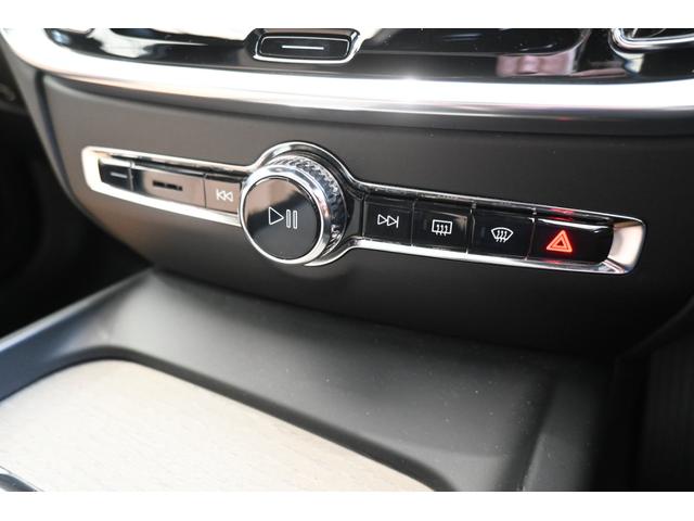 Ｓ６０ Ｔ５　Ｉｎｓｃｒｉｐｔｉｏｎ　認定中古車　ワンオーナー　サンルーフ　茶革シート　ハーマンカードン　　　シートヒーター　シートベンチレーション　ステアリングヒーター　１年保証（24枚目）
