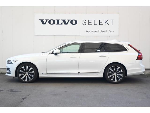 Ｖ９０ アルティメット　Ｂ５　認定中古車　ワンオーナー　パノラマサンルーフ　黒革シート　ハーマンカードン　シートヒーター　シートベンチレーション　令和９年９月新車保証（8枚目）