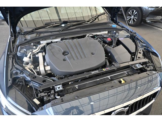 Ｖ６０ ウルトラ　Ｂ４　認定中古車　ワンオーナー　Ｇｏｏｇｌｅ搭載　白革シート　ハーマンカードン　シートヒーター　ステアリングヒーター　シートベンチレーション　令和１２年２月新車保証（36枚目）