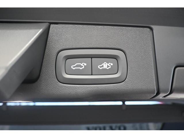 ＸＣ６０ Ｂ６　ＡＷＤ　Ｒデザイン　認定中古車　弊社下取車　パノラマサンルーフ　ハーマンカードン　シートヒーター　ステアリングヒーター　１年保証（32枚目）