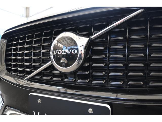 ＸＣ９０ リチャージアルテメットＴ８ＡＷＤプラグインハイブリド　パノラマ・ガラスルーフ　　本革シート　　　Ｂ＆Ｗプレミアムサウンドシステム（サブウーファー付）　　電子制御エア・サスペンション　ＦＯＵＲ－Ｃ　パークアシスト・パイロット　ピクセルＬＥＤヘッドライト（13枚目）