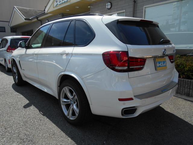 Ｘ５ ｘＤｒｉｖｅ　３５ｄ　Ｍスポーツ　１年保証　禁煙車　ブラックレザーシート　アダプティブクルーズコントロール　パノラマサンルーフ　インテリジェントセーフティ　全方位カメラ　ＥＴＣ　アダプティブＬＥＤヘッドライト　純正ＨＤＤナビ（4枚目）