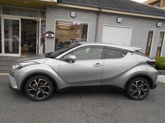 Ｃ－ＨＲ Ｇ　１年保証　ナビ　バックカメラ　セーフティセンス　クルーズコントロール　ドラレコ　ＥＴＣ　ハーフレザーシート　ＬＥＤヘッド　スマートキー（3枚目）