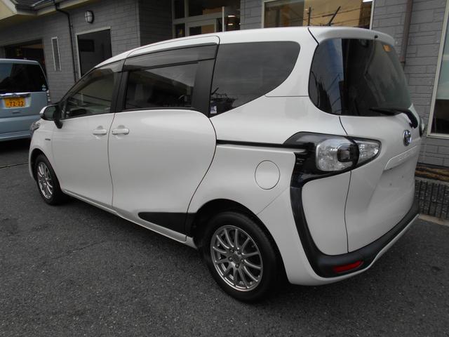 シエンタ ハイブリッドＸ　禁煙車★１年保証★スマートキー×２★純正ＳＤナビＴＶ★７人乗り★パワースライド★前後ドラレコ★Ｂｌｕｅｔｏｏｔｈ★ＥＴＣ★バックガイドモニター★マルチインフォメーションディスプレイ★セーフティセンス（4枚目）