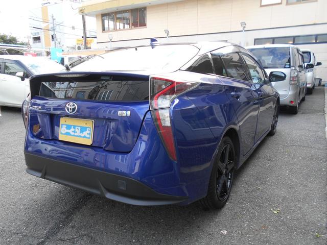 プリウス Aツーリングセレクション 1年保証/禁煙車/黒革シート/純正9型ナビ/地デジ/バックカメラ/シートヒーター/衝突軽減/レーダークルーズコントロール/LEDヘッドライト/(6枚目)