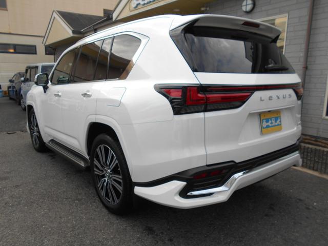 ＬＸ ＬＸ６００　禁煙車　モデリスタフルエアロ　　マークレビンソンサウンドＳ　ムーンルーフ　リヤシートエンターティメントシステム　パノラミックビューモニター　デジタルインナーミラー　社外セキュリティ（4枚目）