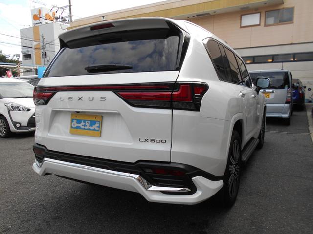 ＬＸ ＬＸ６００　禁煙車　モデリスタフルエアロ　　マークレビンソンサウンドＳ　ムーンルーフ　リヤシートエンターティメントシステム　パノラミックビューモニター　デジタルインナーミラー　社外セキュリティ（6枚目）