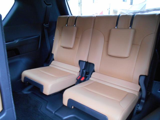 ＬＸ ＬＸ６００　禁煙車　モデリスタフルエアロ　　マークレビンソンサウンドＳ　ムーンルーフ　リヤシートエンターティメントシステム　パノラミックビューモニター　デジタルインナーミラー　社外セキュリティ（11枚目）
