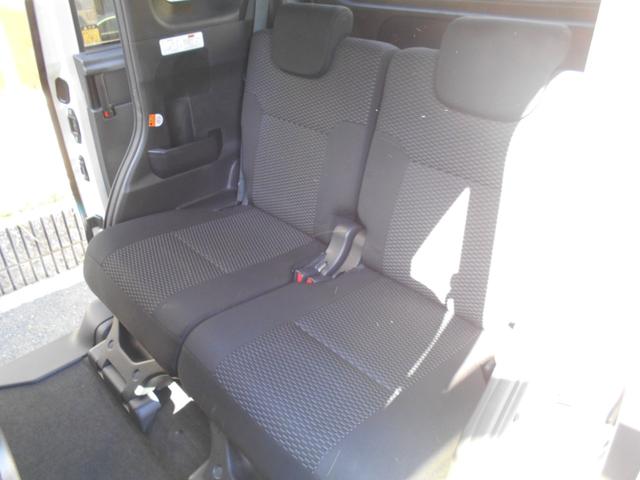 ピクシスメガ L SAII 1年保証 禁煙車 フルセグナビ バックカメラ ETC 両側電動スライドドア アルミホイール フォグランプ プッシュスターター オート格納ドアミラー オートエアコン 衝突被害軽減ブレーキ(10枚目)