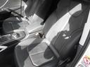 Ｑ２ ３０ＴＦＳＩスポーツ　１年保証　禁煙車　ＬＥＤオートライト　スマートキー　純正ナビ　フルセグ　Ｂｌｕｅｔｏｏｔｈ　バックカメラ　ＥＴＣ　デジタルメーター　衝突軽減　アダプティブクルーズ　パワーバックドア（8枚目）