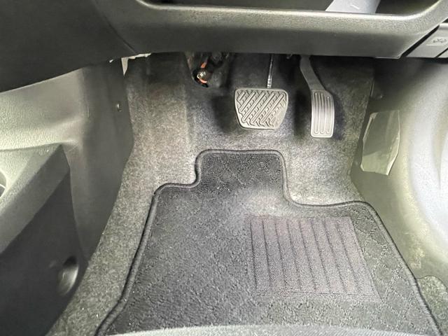 ノート Ｘ　プッシュスタート／ＥＴＣ／Ｂｌｕｅｔｏｏｔｈ／ナビ／クリアランスソナー／パワーステアリング（23枚目）