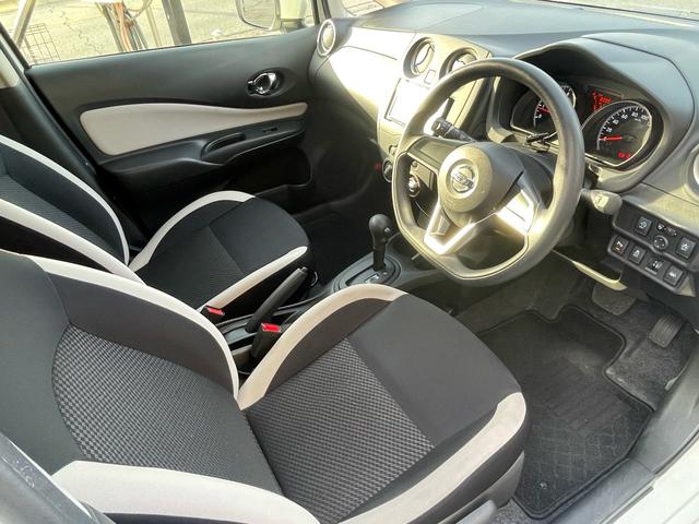 ノート Ｘ　プッシュスタート／ＥＴＣ／Ｂｌｕｅｔｏｏｔｈ／ナビ／クリアランスソナー／パワーステアリング（37枚目）