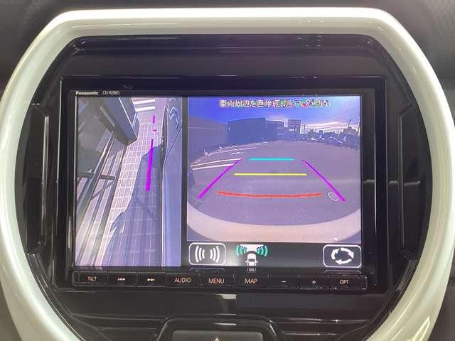 サイドカメラに切り替えると駐車時や狭い道路のすれ違いで、幅寄せ時のサイドの確認も安心です！