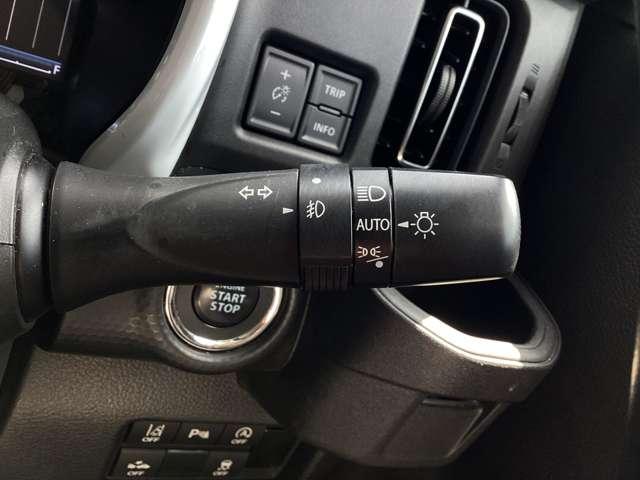 オートライトシステム　車外の明るさを感知し、自動でヘッドライトのＯＮ，ＯＦＦをコントロールします