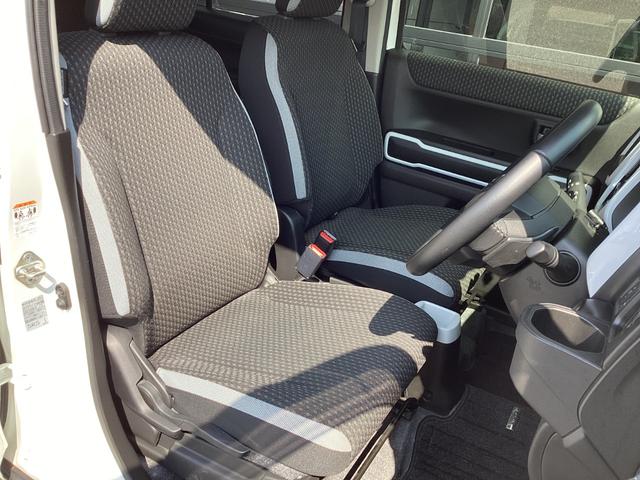 シックなブラック内装