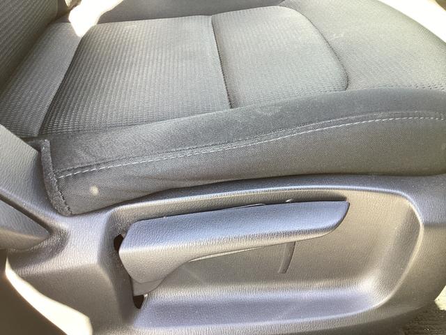 CX-5 2.5 25S プロアクティブ 4WD ナビSDカード 360°ビュー ETC フルセグTVチューナー CD DVDプレーヤー Bluetooth機能 USB接続端子 パワーリアゲート 車線逸脱防止警報装置 ブラインドスポットモニタリング(39枚目)